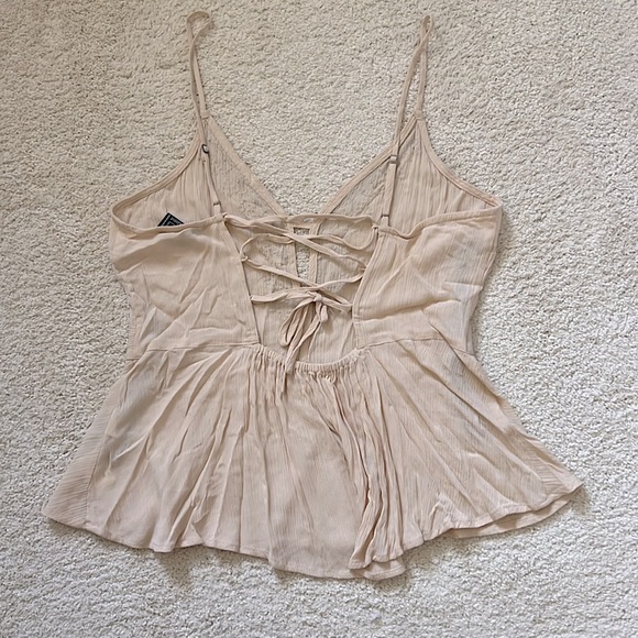 Forever 21 spaghetti strap top - Picture 3 of 7